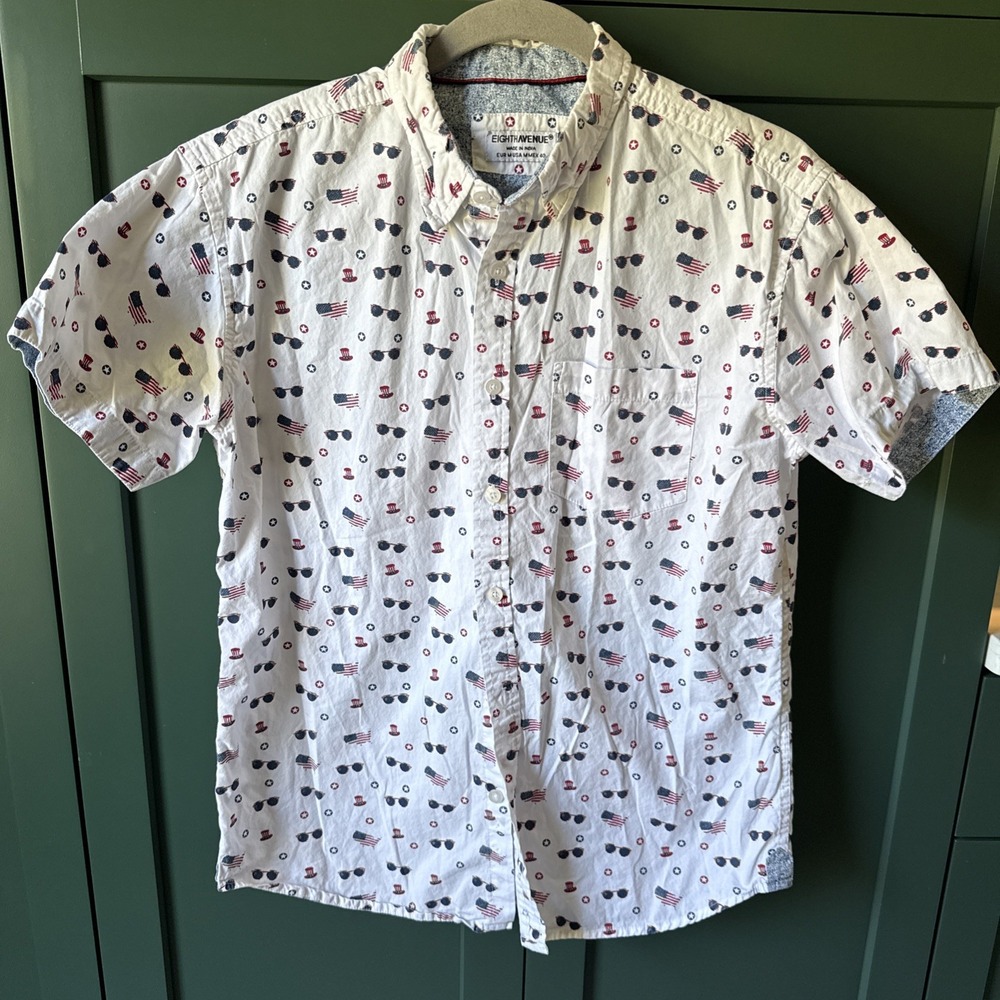 Eighth Avenue Men's Medium‎ Button Up Short Sleeve Red White Blue USA Patriotic